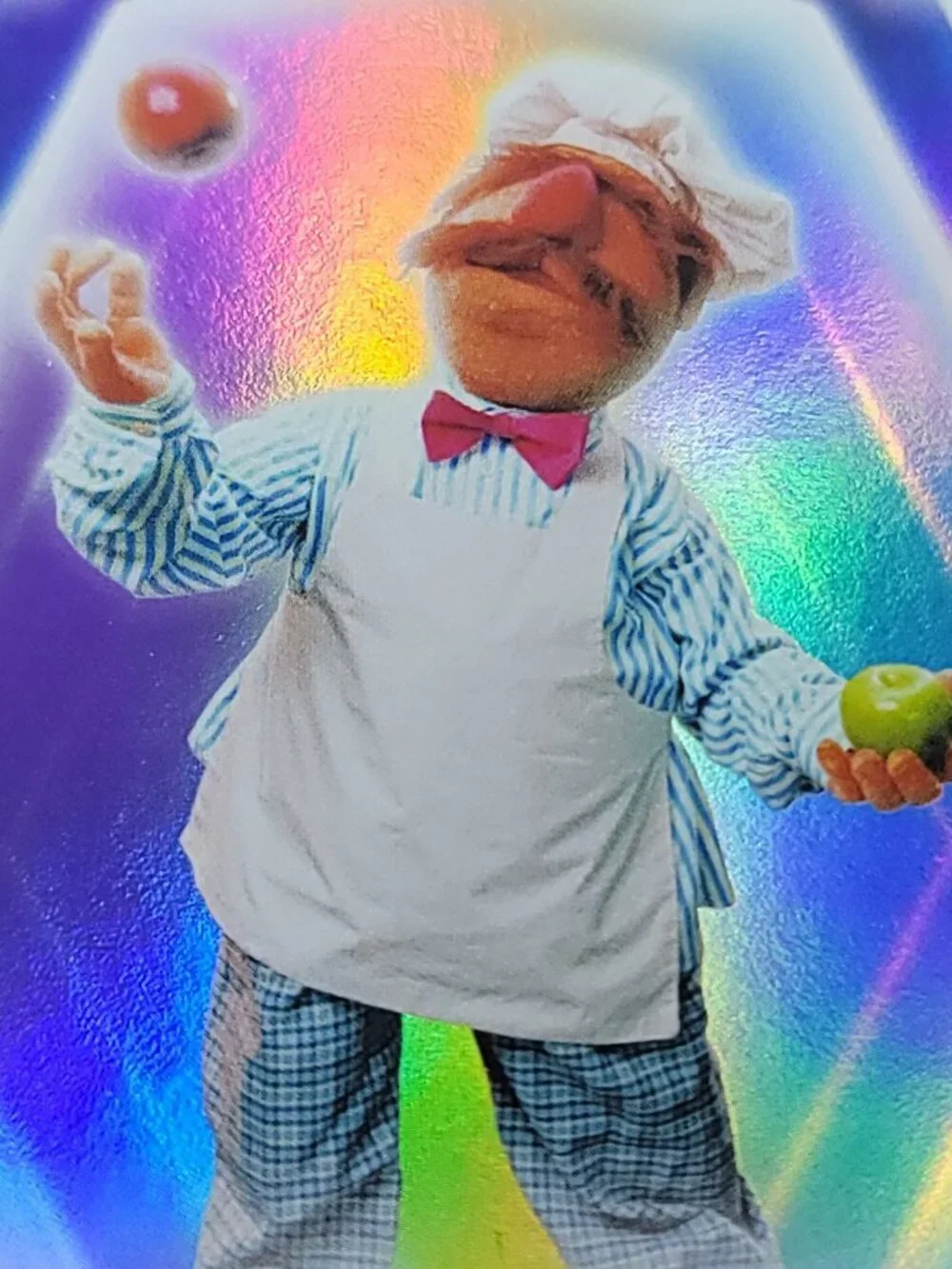 Swedish Chef  Topps 2026 Disney Neon Holo Parallel Refractor Limited 60/99 - Picture 2 of 5